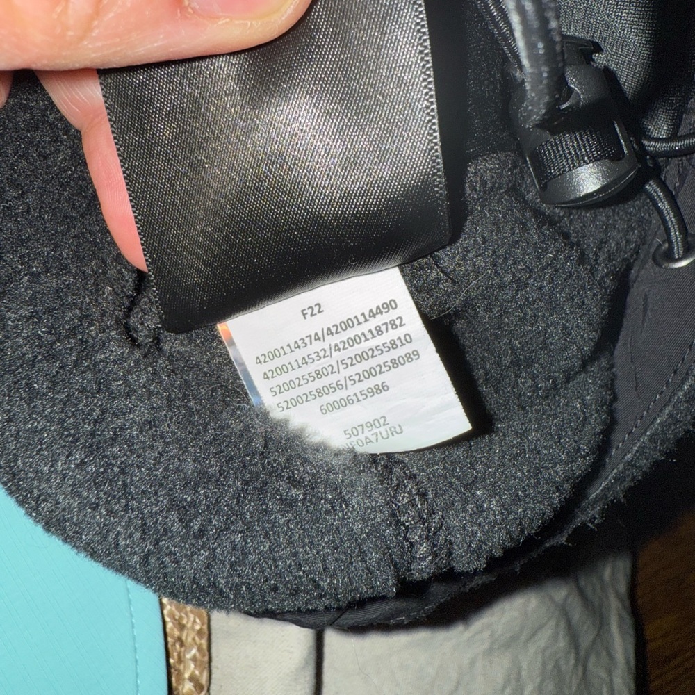 The North Face Women’s ‘94 High Pile Denali Jacket - Picture 10 of 11